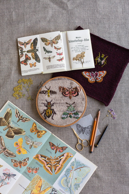 Embroidery on Knits de Judit Gummlich por Laine