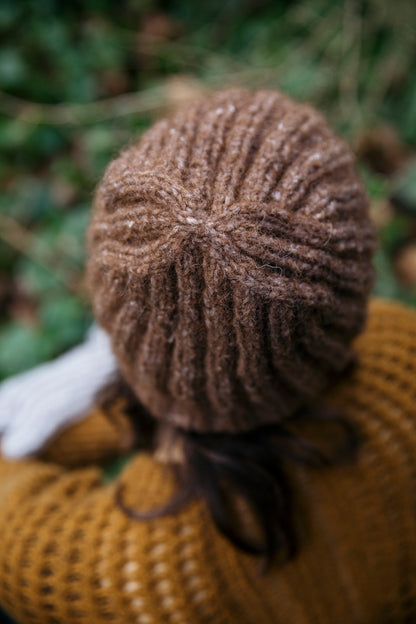 Field Notes: 20 Textured Knits for Everyday Beauty de Olga Putano por Laine