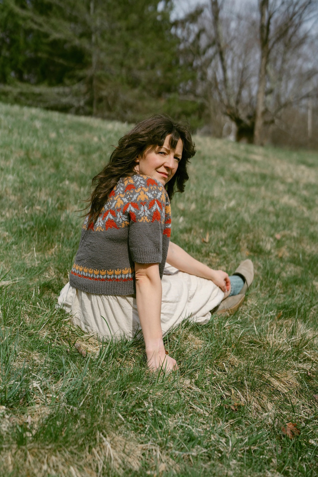 Field Notes: 20 Textured Knits for Everyday Beauty de Olga Putano por Laine